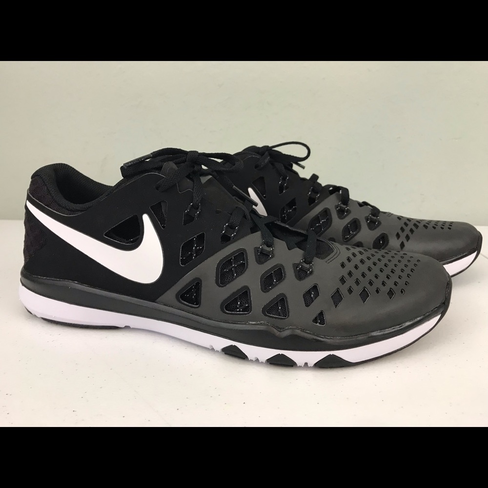 Nike men’s train speed 4 shoes Sz.10.5 843937-009